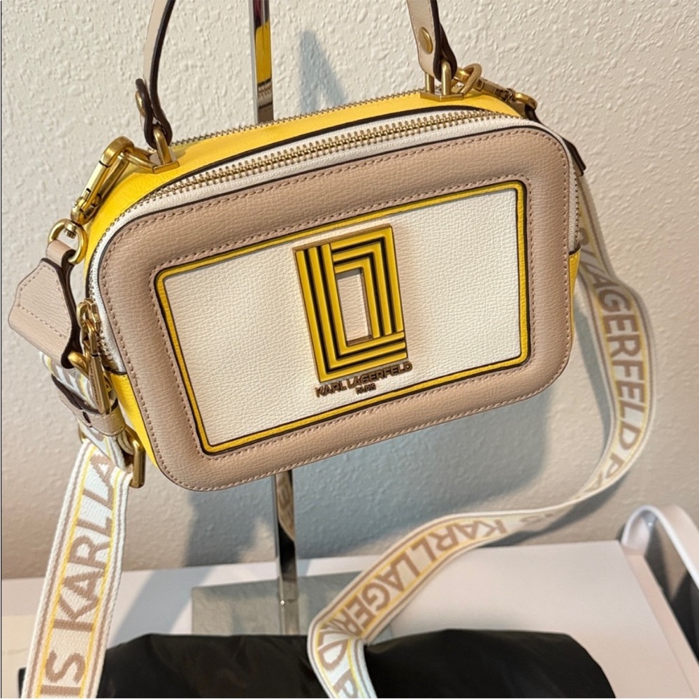 Simone Camera Crossbody